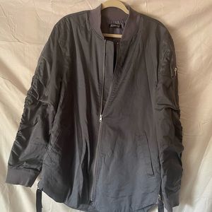 Men’s Gray jacket trendy size L